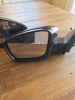 Volkswagen/Audi side view mirrors pair