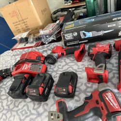 Milwaukee Tool Kit