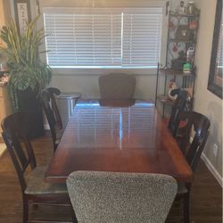 Dining Table With 6 Chairs 