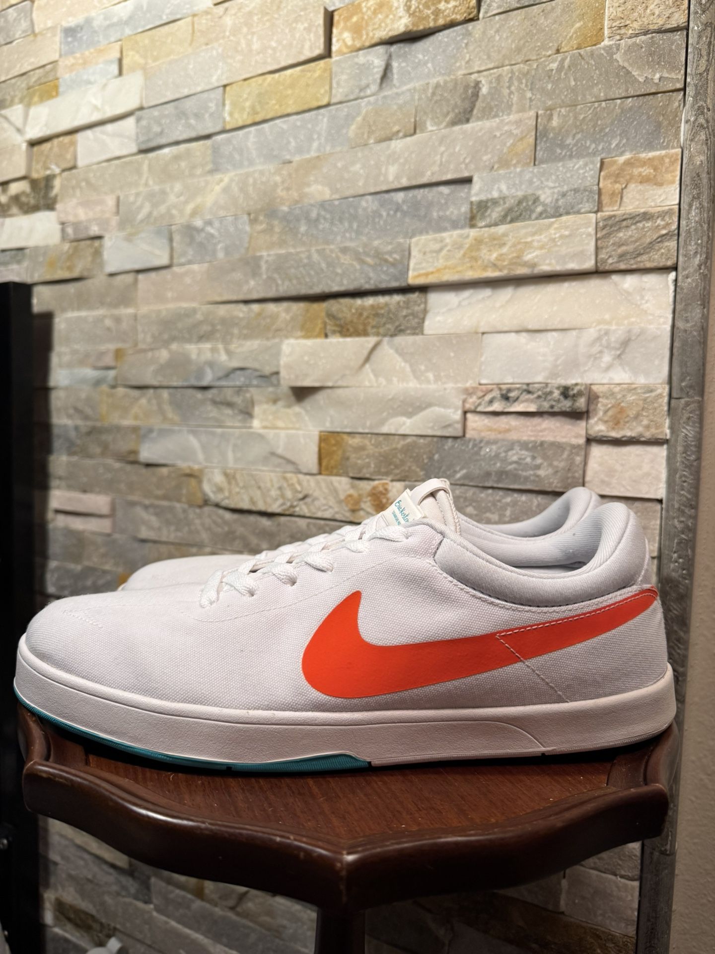 Men Sz 12 Nike Eric Keston Signature Edition White Orange Aqua Shoes Sneaker EUC