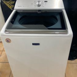 MAYTAG WASHER MACHINE 