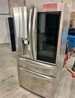 LG Refrigerator 30 ft3