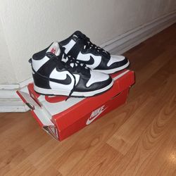 Nike Pandas