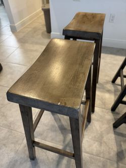 Counter Height Stool Set