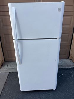 Kenmore Refrigerator $250 Free Delivery