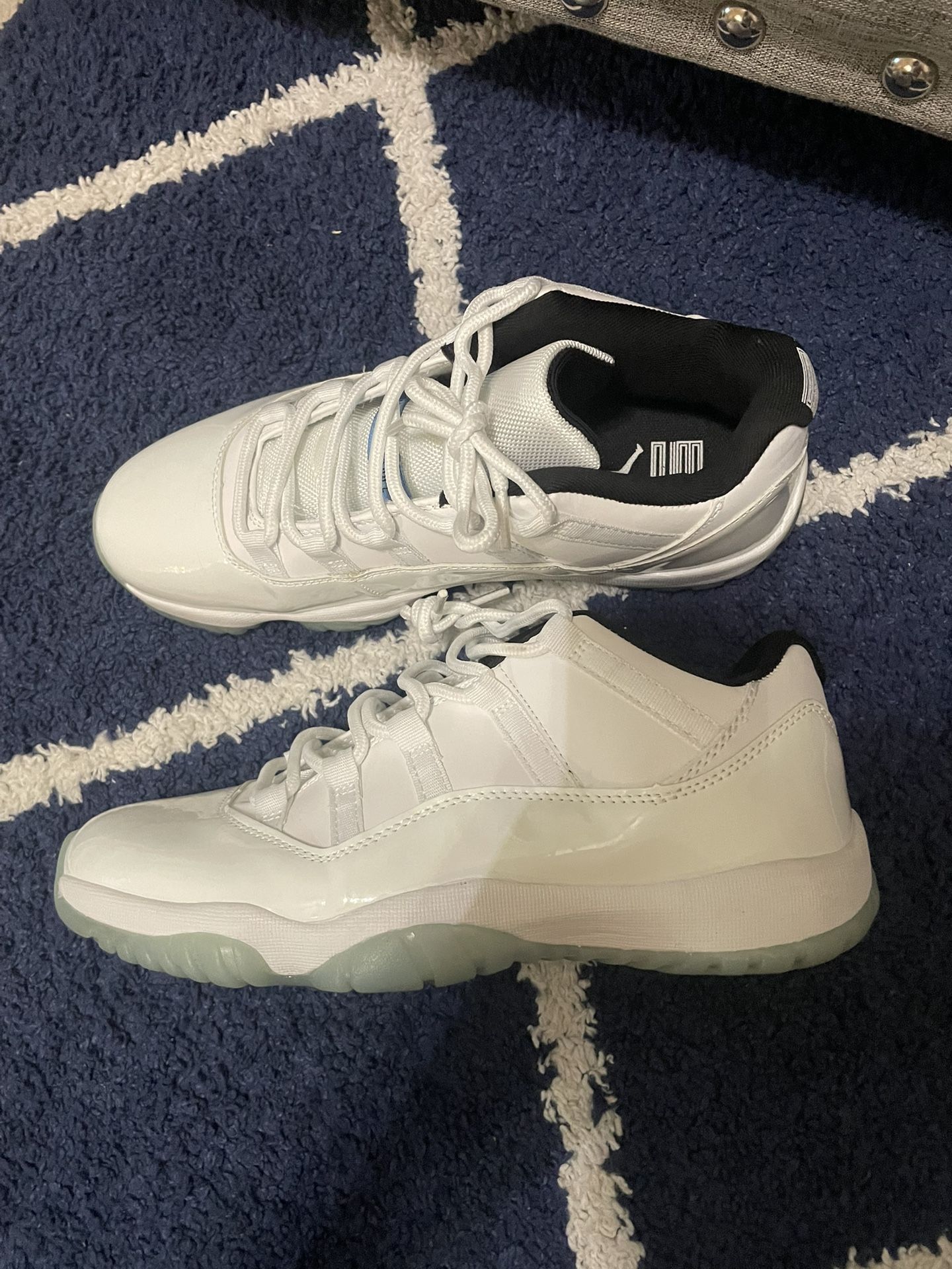 Jordan 11 Retro Legend Low SZ 10