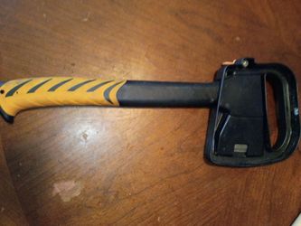 AXE