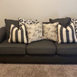 Preowned sofa- Excellent Condition - Fort Worth 