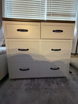 Twin Pull-Out Bed with Dresser & Storage – White