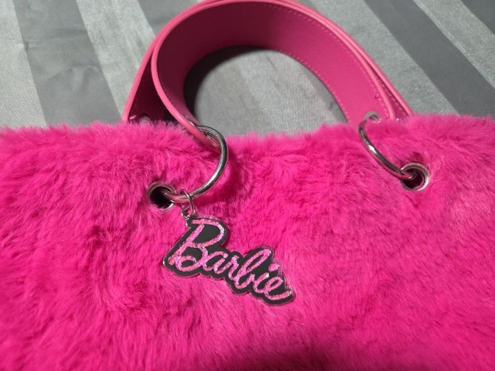 NNT LIMITED EDITION BARBIE PINK FAUX FUR PURSE