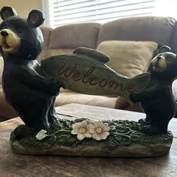 Black Bear Welcome Sign Figurine.  Read description