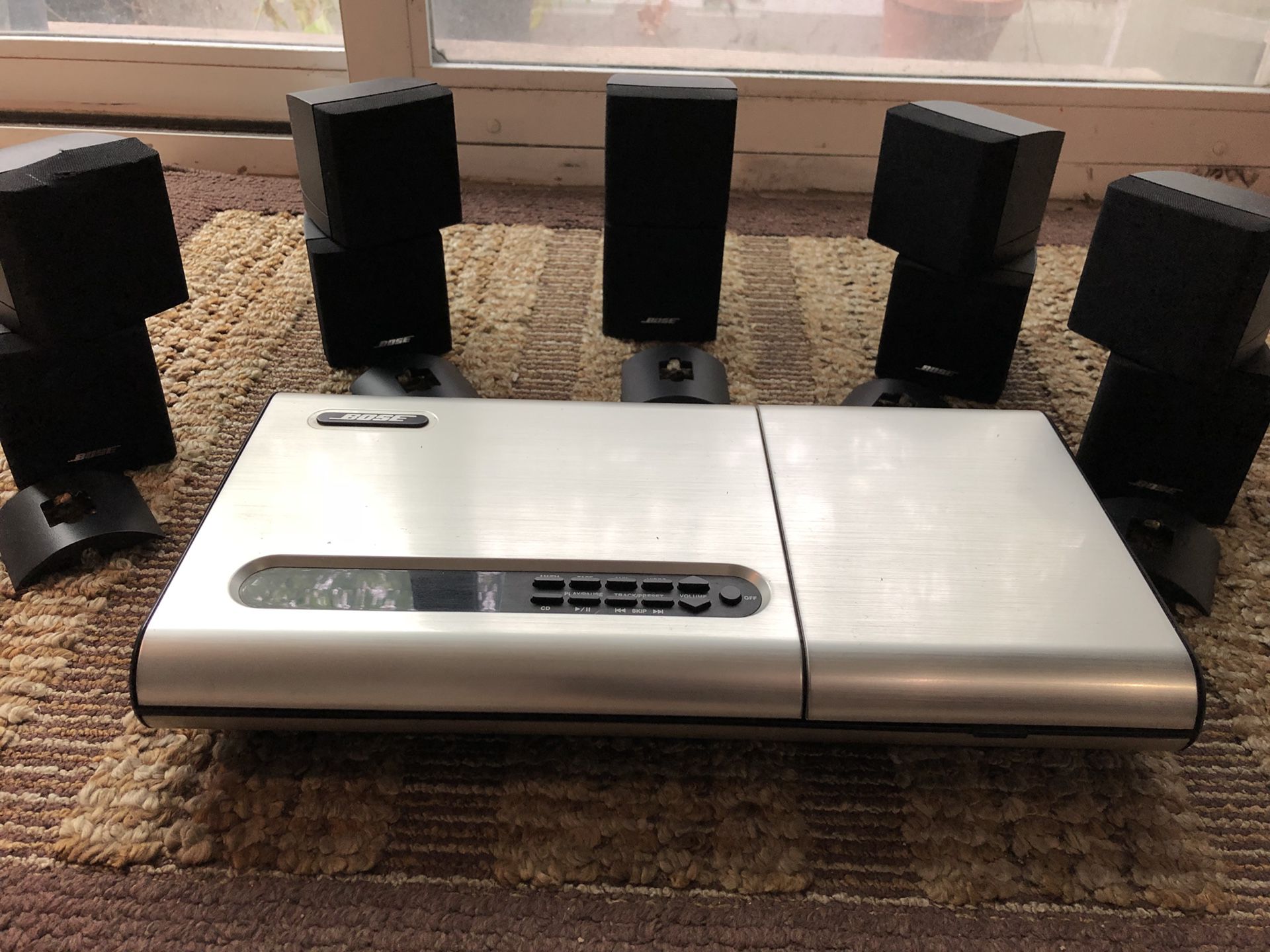 Korrespondent To grader fravær Bose Lifestyle 25 series 2 surround sound system for Sale in San Diego, CA  - OfferUp