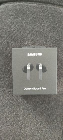 NIB Galaxy Buds4 Pro