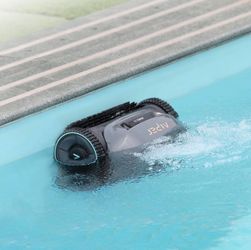 Aiper Seagull Pro Robotic Pool Cleaner