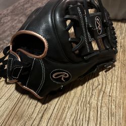Rawlings 11 3/4