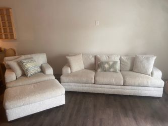 Barely used Couch/Love seat/Ottoman