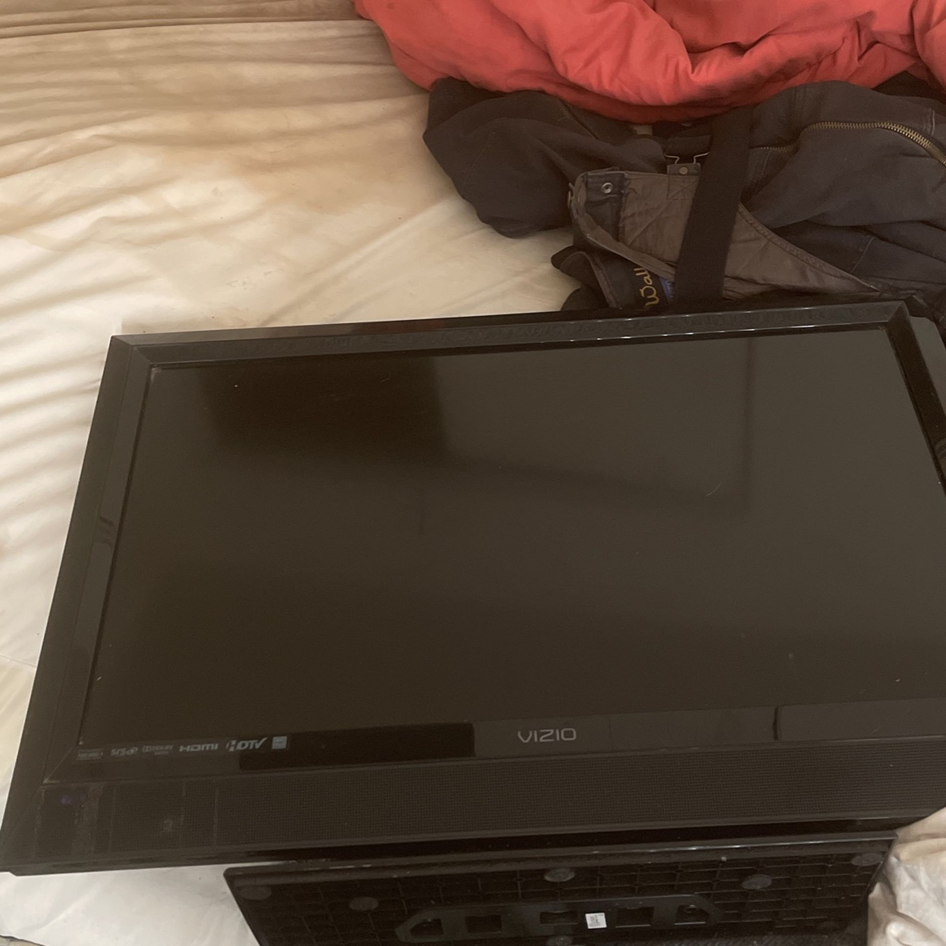 Vizio 37 Inch Model Number E321vl for Sale in Kennewick, WA OfferUp