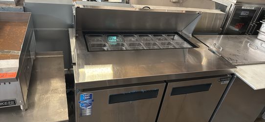 Salad Bar 48 Inches Never Used 