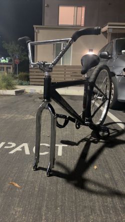 27.5 throne