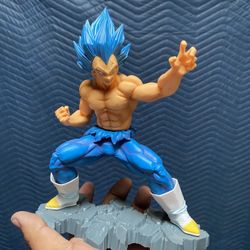 Vegeta Figure