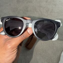 Rayban Meta Skyler + 2 Charger Cases GEN 1