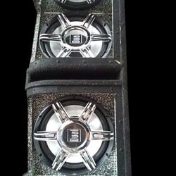 Dual 12s Enclosed With Box Glass And Amp
