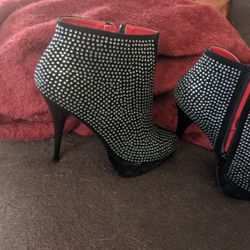 Sexy Black Booties With Rhinestones
