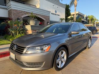 2012 Volkswagen Passat
