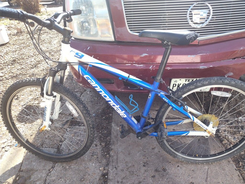 Cannondale 26 Inch Mountain Bike