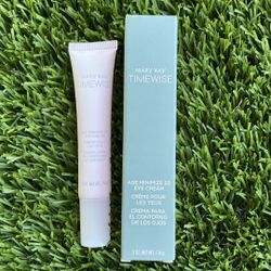 Mary Kay Timewise Age Minimize 3D Eye Cream all skin types New with Box 