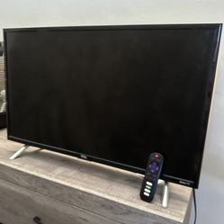 32” TCL Roku TV