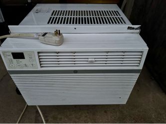 GE Air Conditioner LARGE 12100btu Wifi remote
