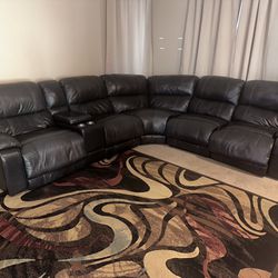 5-6 person Sectional Leather Reclining Couch