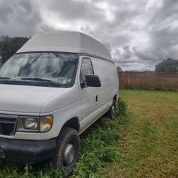 1994 Ford E-250