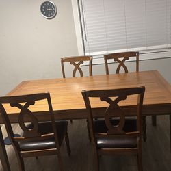 Table and chair set