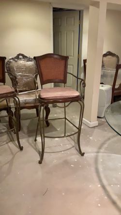 Set of 4 Hightop chairs