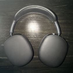 Apple AirPods Max
