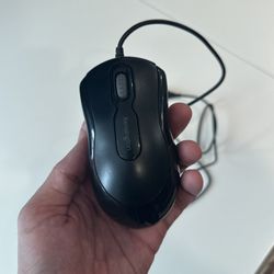 Kensington 72356 Mouse - Optical Wired - Black USB - Scroll Wheel