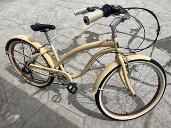 Classic Firmstrong Bella Fashionista 26" Beach Cruiser bicycle,$280