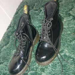 Dr.Martens