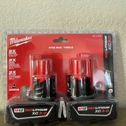 Milwaukee M12 XC 3.0 Batteries 2pk