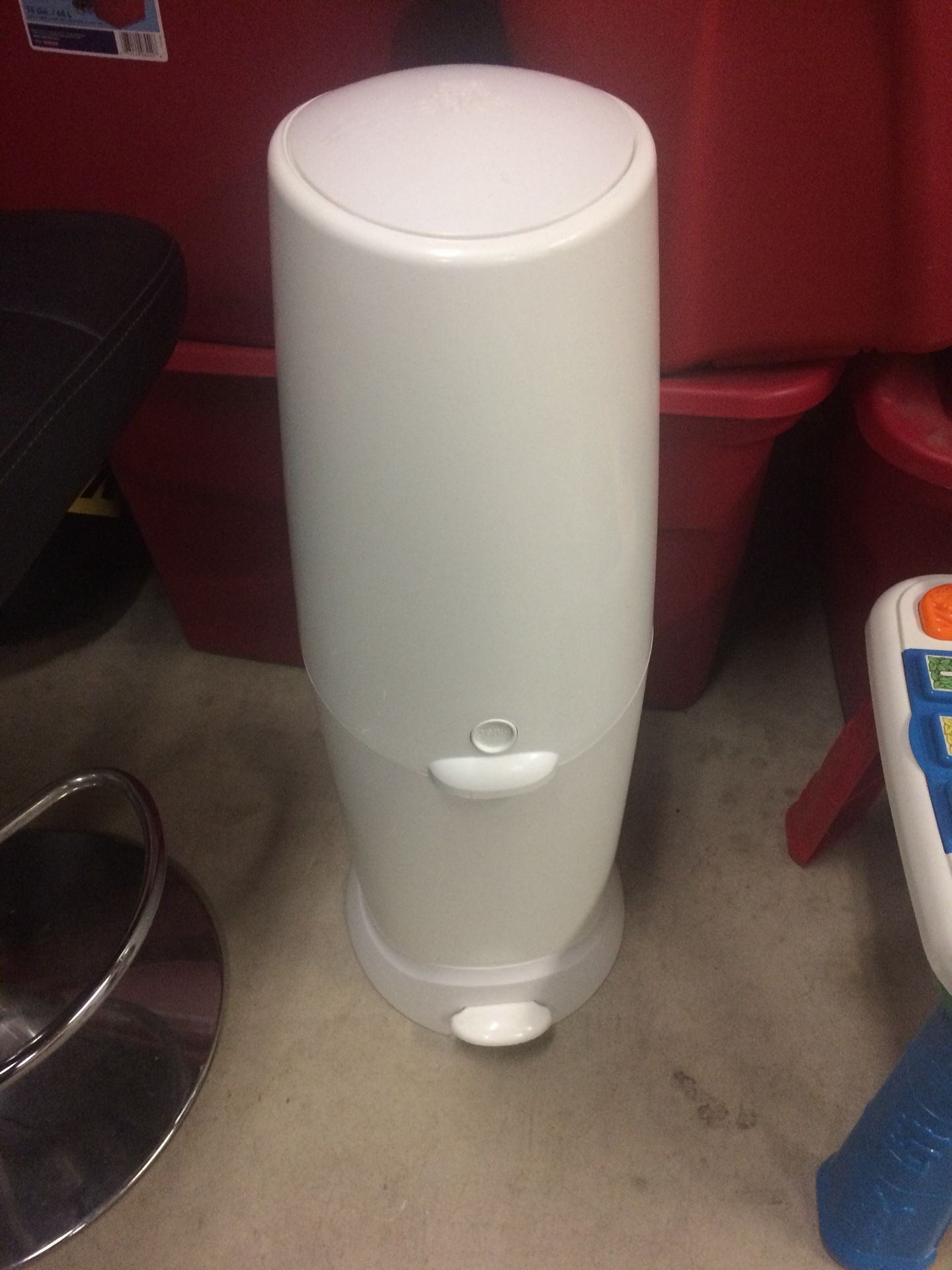 Diaper genie $5