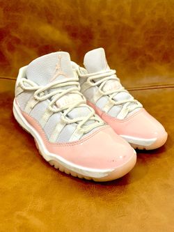 JORDAN 11 (👍like BRAND NEW CONDITION:10/10)