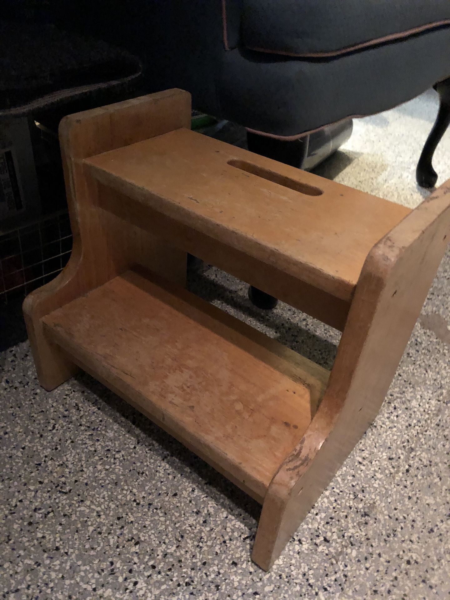 Kids wooden footstool