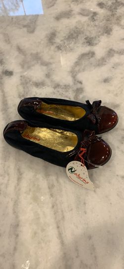 NATURINO girls flats. NWT