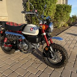 2023 Honda Monkey Z125