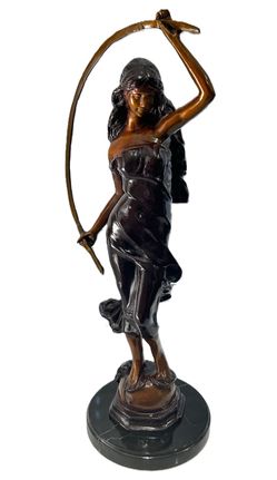 Statue