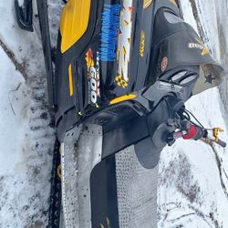 2002 Ski-Doo mxz600
