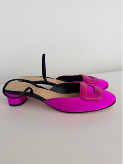 Women’s shoes