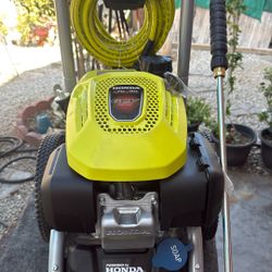 RYOBI 3100 PSI 2.3 GPM HONDA GCV170 PRESSURE WASHER 